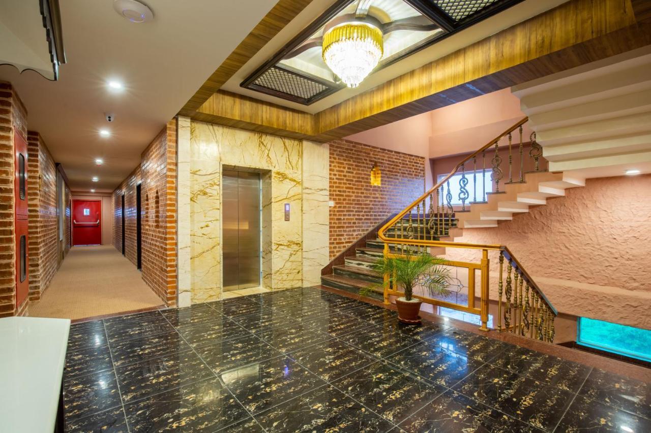 Hotel Pabera Heritage Boutique Kathmandu Exterior photo